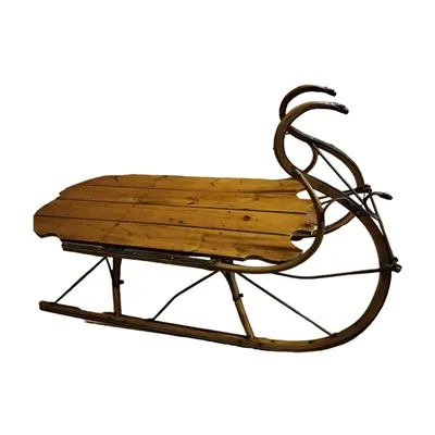 Hva er den typiske størrelsen på et sledesalongbord